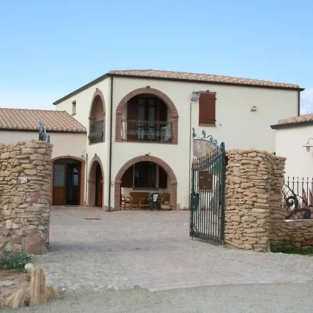 L ' Orizzonte Farm stay Gonnesa